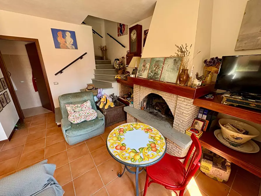 Immagine 11 di Rustico / casale in vendita  in FRAZIONE CUPO 30 a Fabriano