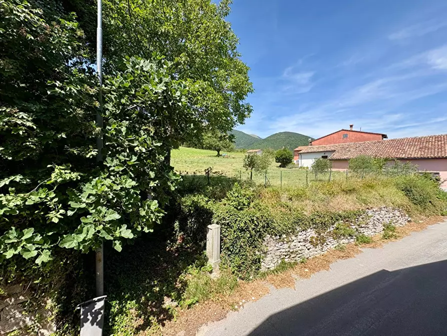 Immagine 38 di Rustico / casale in vendita  in FRAZIONE CUPO 30 a Fabriano