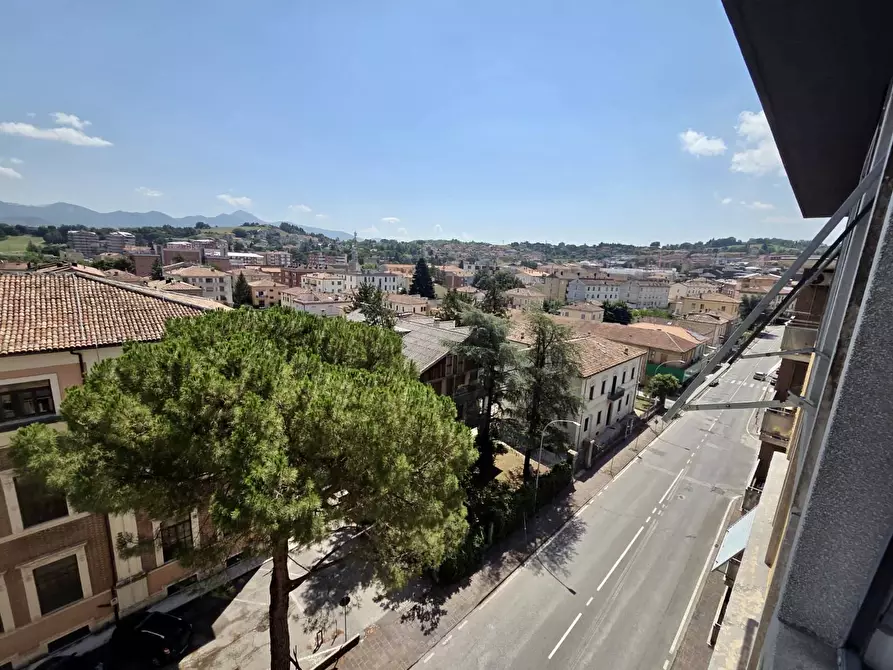 Immagine 11 di Appartamento in vendita  in Piazzale Matteotti 21 a Fabriano
