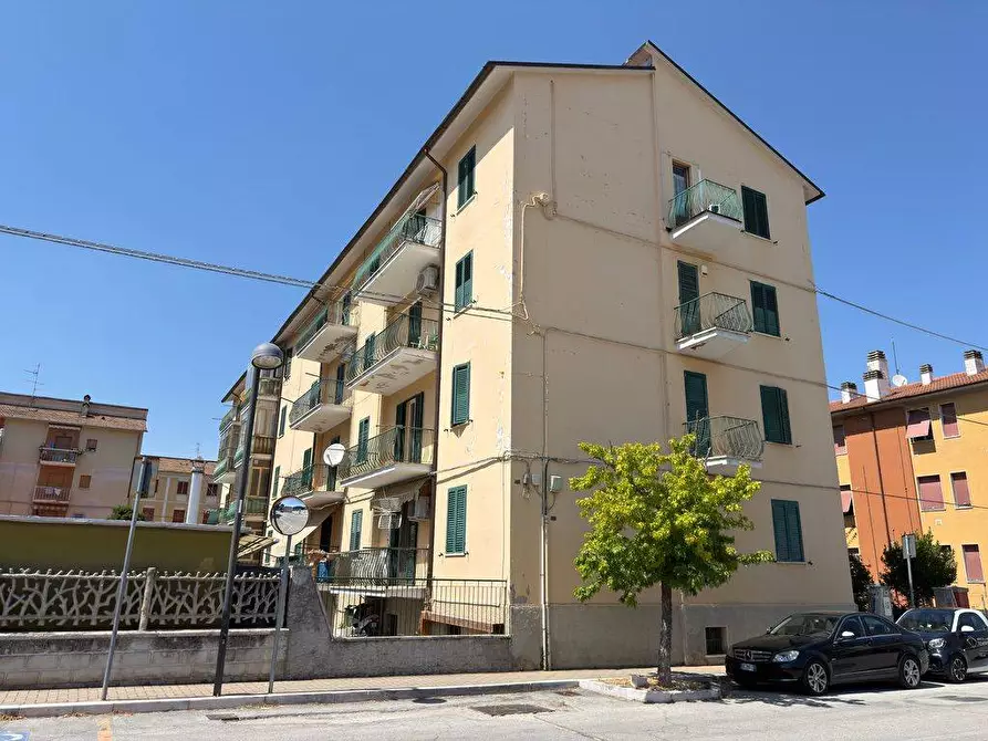 Immagine 2 di Appartamento in vendita  in Viale Campo Sportivo 58 a Fabriano