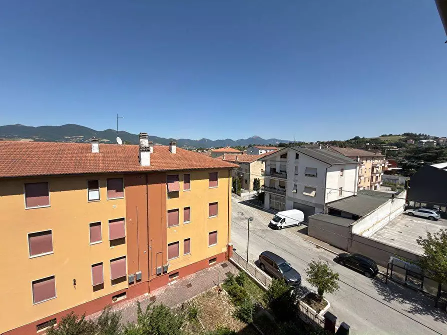 Immagine 13 di Appartamento in vendita  in Viale Campo Sportivo 58 a Fabriano