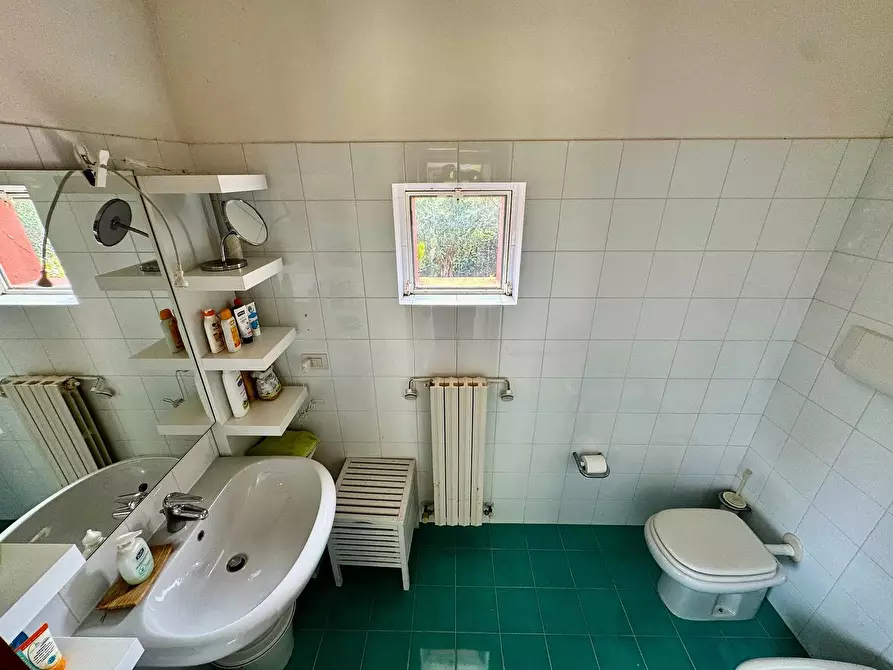 Immagine 43 di Villa in vendita  in Strada provinciale dei Castelli 6 a Belvedere Ostrense