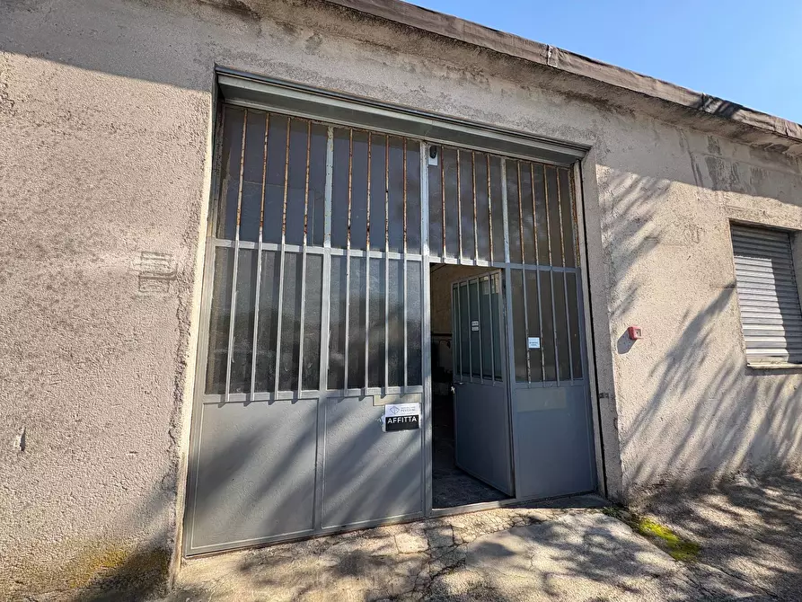 Immagine 3 di Capannone industriale in affitto  in VIA DANTE 227 a Fabriano