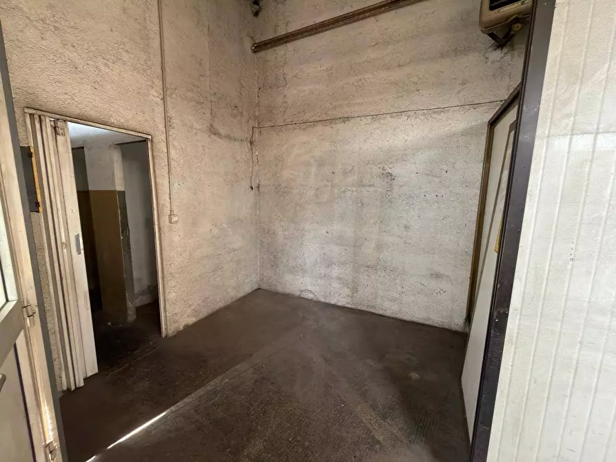Immagine 17 di Capannone industriale in affitto  in VIA DANTE 227 a Fabriano