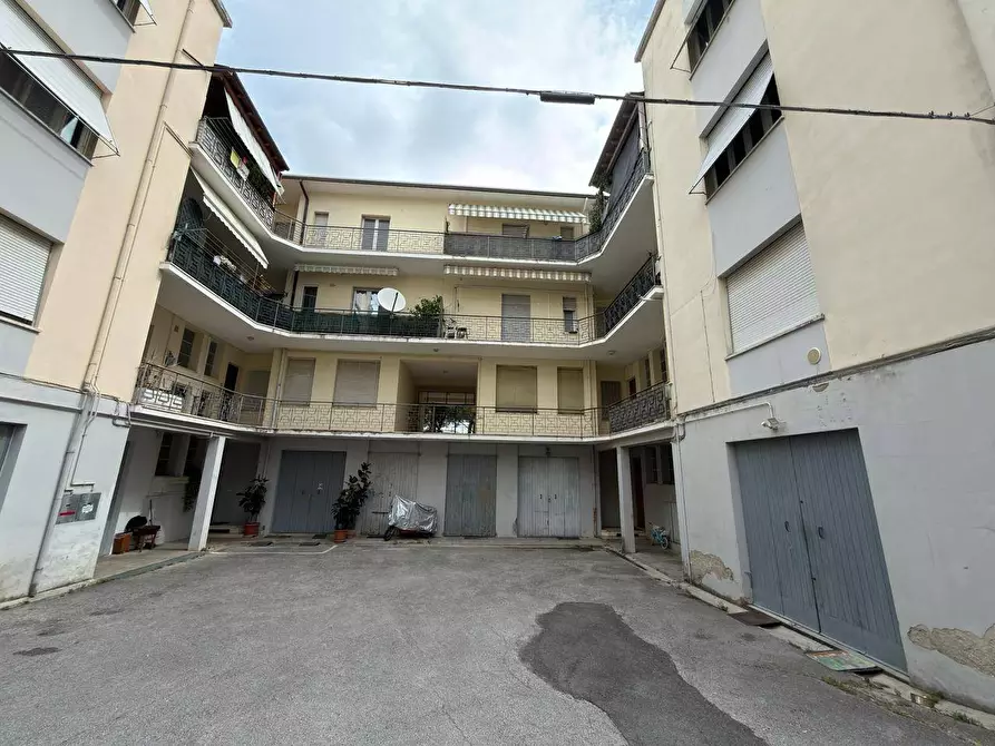 Immagine 1 di Box auto in vendita  in PIAZZA BRAMANTE 2 a Jesi