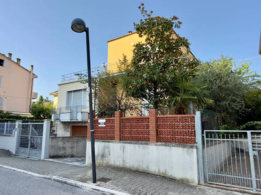 Immagine 4 di Villetta a schiera in vendita  in VIA MONTI 36 a Fabriano