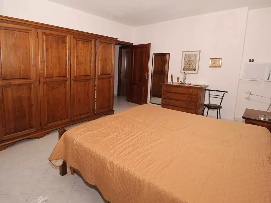 Immagine 18 di Appartamento in vendita  in via Lai a Nuoro