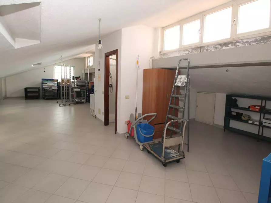 Immagine 7 di Appartamento in vendita  in via Lai a Nuoro