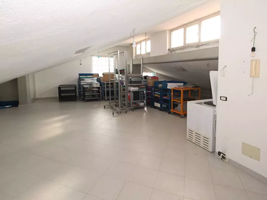 Immagine 22 di Appartamento in vendita  in via Lai a Nuoro