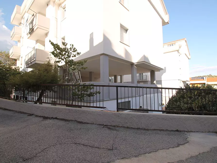 Immagine 33 di Appartamento in vendita  in via Lai a Nuoro