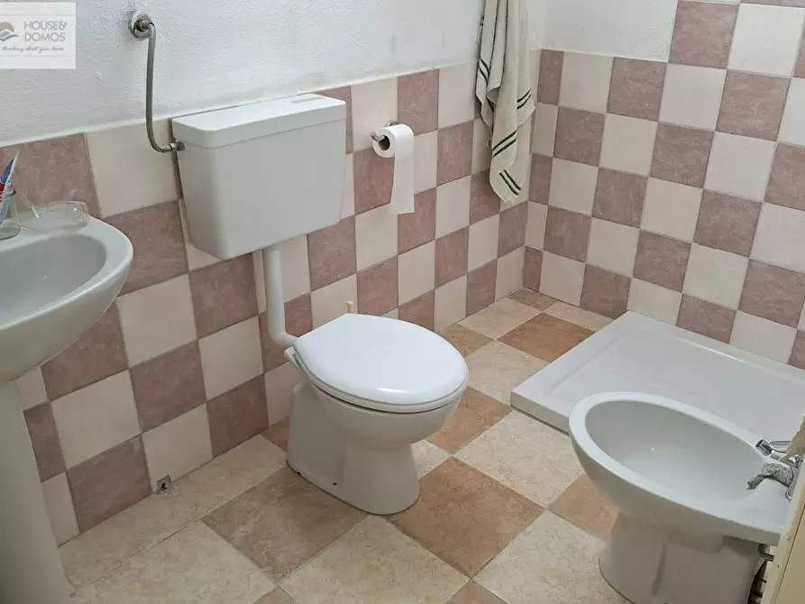 Immagine 11 di Appartamento in vendita  in via Della Luna 18 a Dorgali