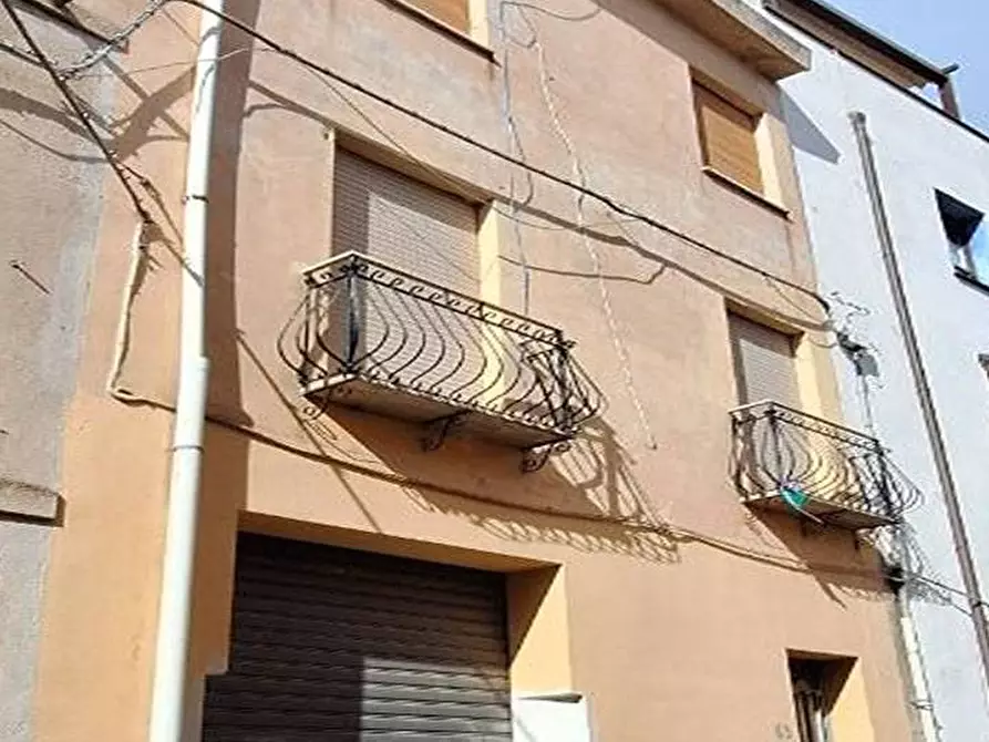 Immagine 13 di Casa indipendente in vendita  in via Roma 68 a Dorgali