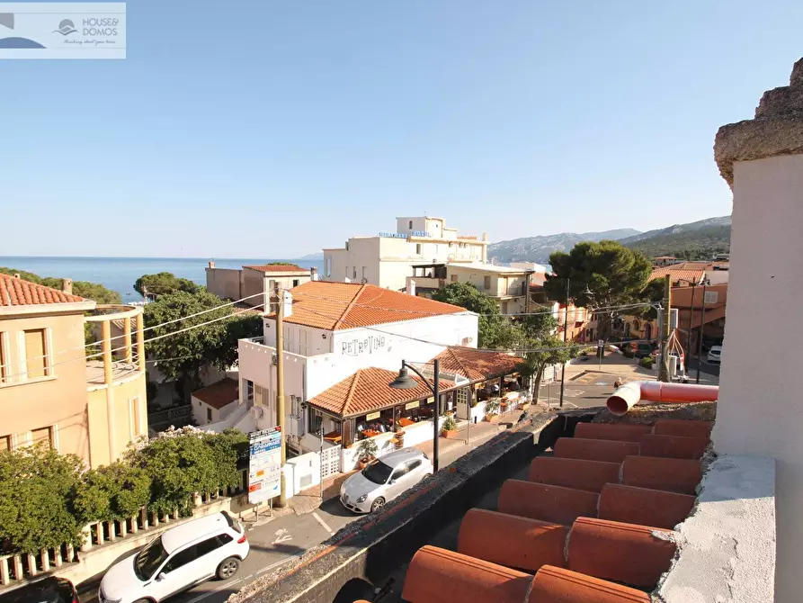 Immagine 11 di Appartamento in vendita  in via Colombo 42 a Dorgali