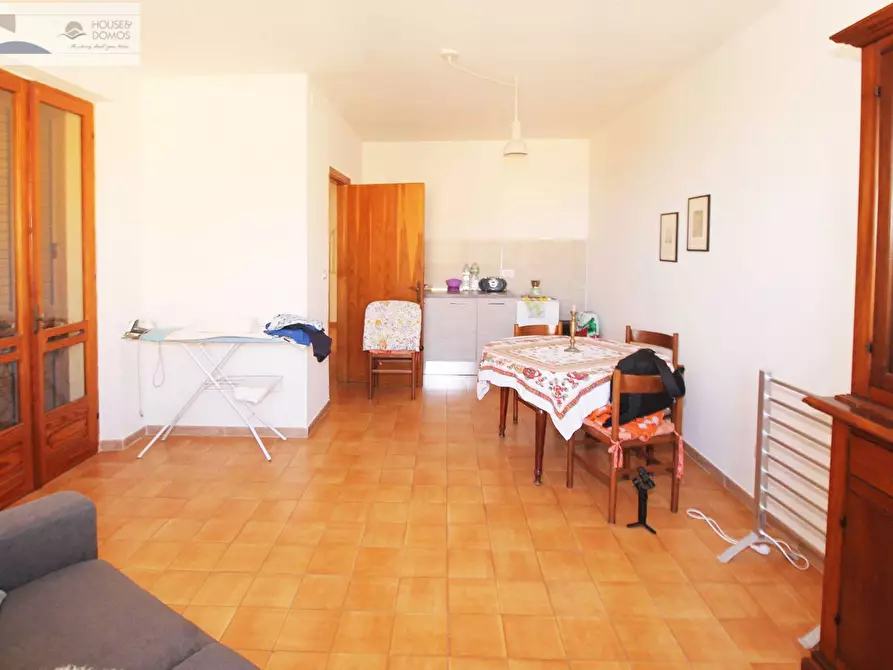 Immagine 19 di Appartamento in vendita  in via Colombo 42 a Dorgali