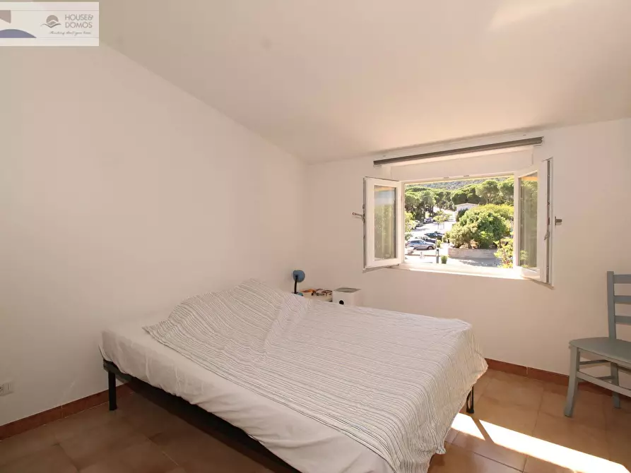 Immagine 29 di Appartamento in vendita  in via Colombo 42 a Dorgali