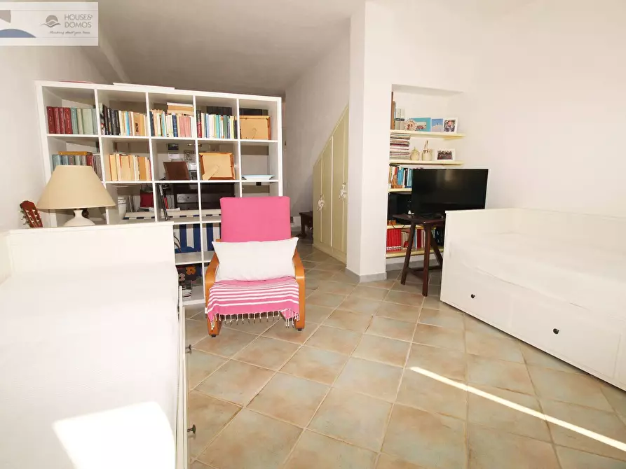 Immagine 22 di Appartamento in vendita  in Via Juanne Soro 3 a Galtelli