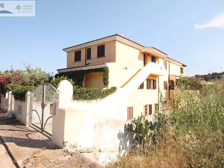 Immagine 32 di Appartamento in vendita  in Via Juanne Soro 3 a Galtelli