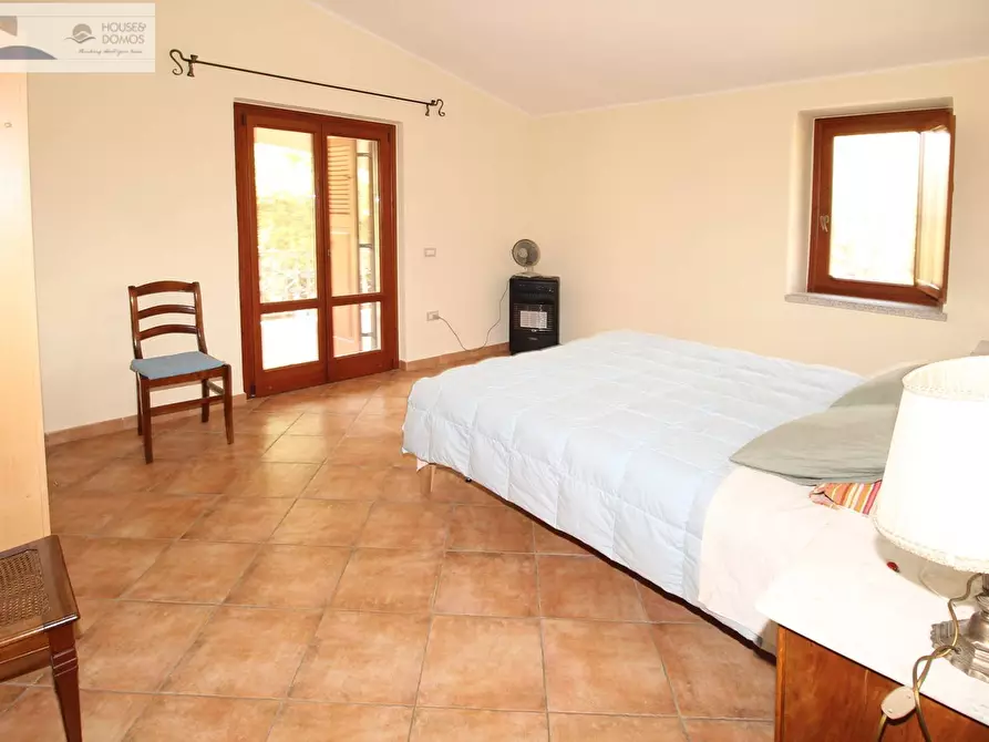 Immagine 6 di Casa indipendente in vendita  a Dorgali