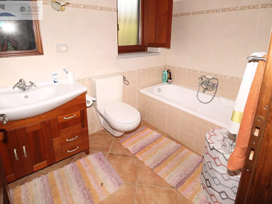 Immagine 24 di Casa indipendente in vendita  a Dorgali