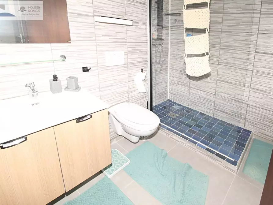 Immagine 30 di Casa indipendente in vendita  a Dorgali