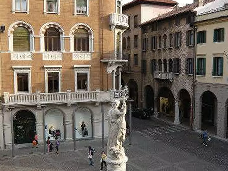 Immagine 6 di Casa indipendente in vendita  a Treviso