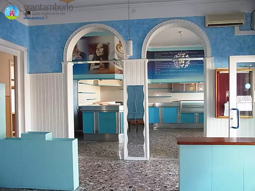 Immagine 2 di Negozio in vendita  a Breda Di Piave