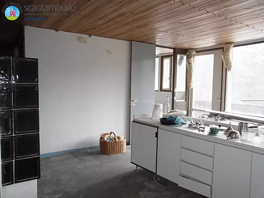 Immagine 10 di Casa indipendente in vendita  a Borca Di Cadore