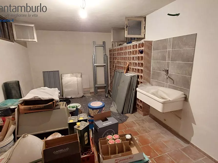 Immagine 32 di Casa indipendente in vendita  a Paese