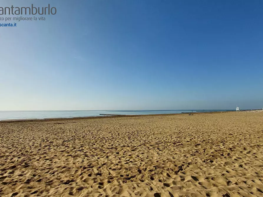 Immagine 8 di Appartamento in vendita  a Jesolo