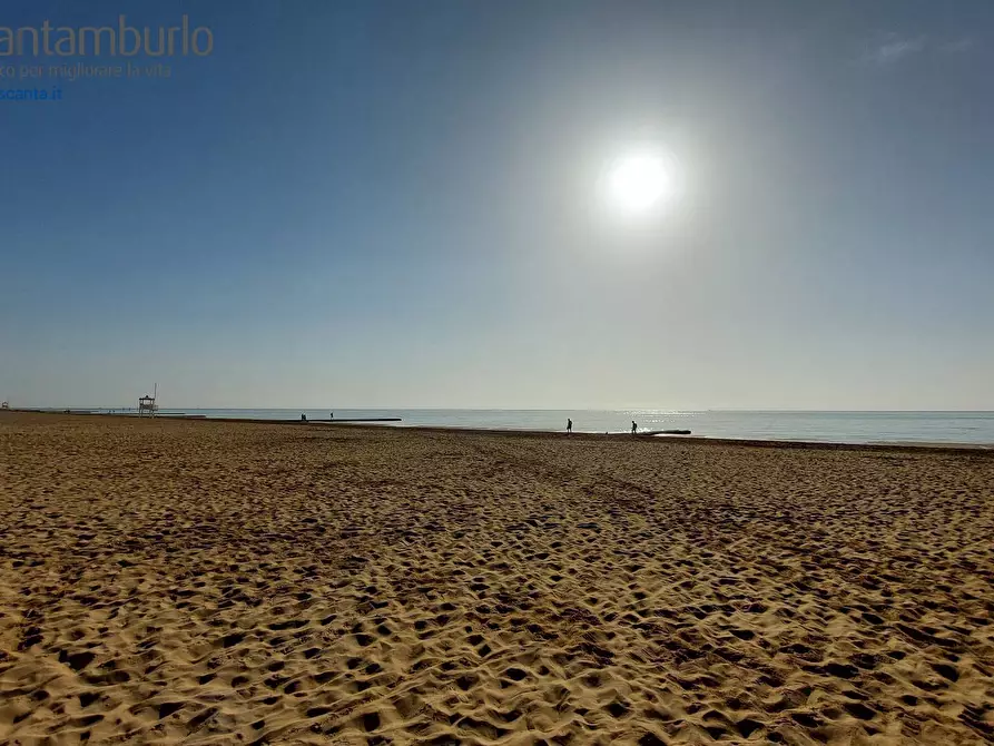 Immagine 9 di Appartamento in vendita  a Jesolo