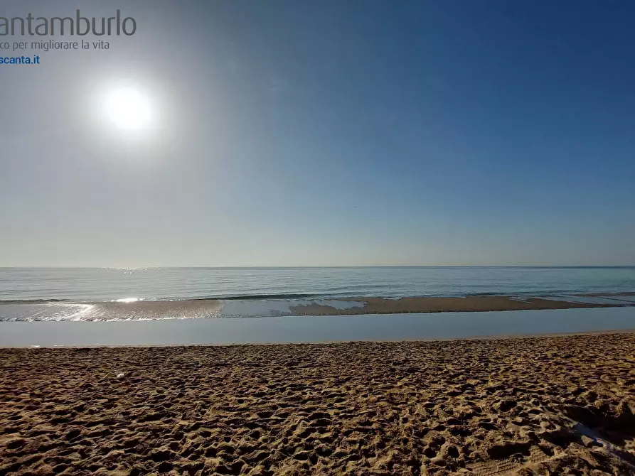 Immagine 12 di Appartamento in vendita  a Jesolo