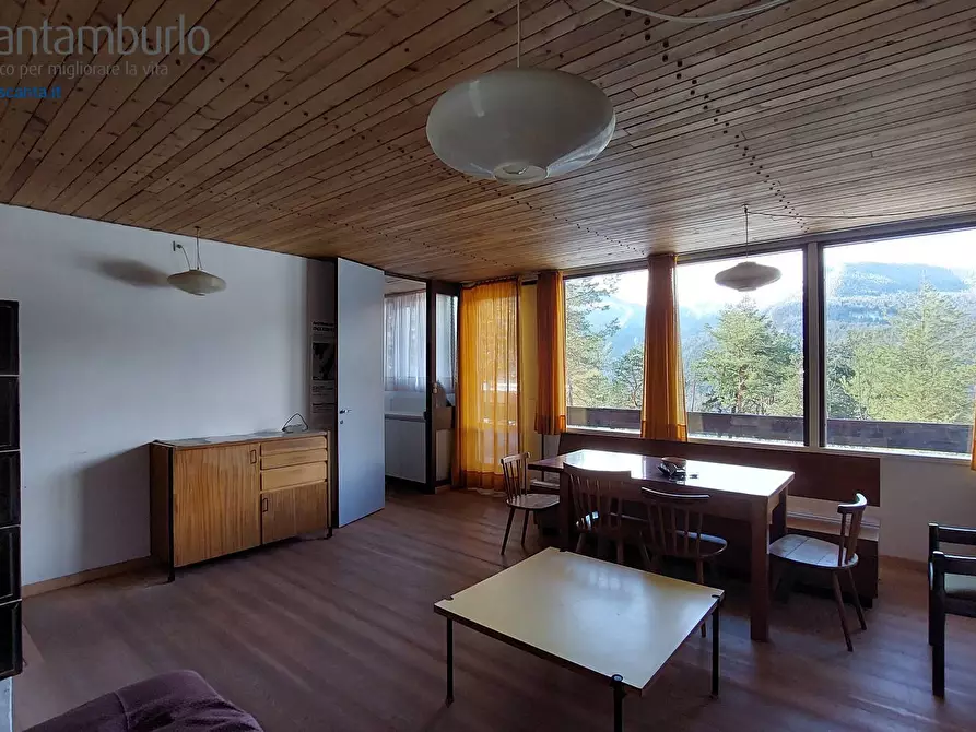 Immagine 2 di Casa indipendente in vendita  a Borca Di Cadore