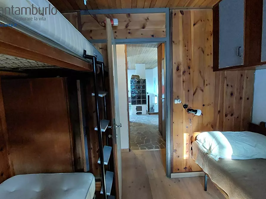 Immagine 15 di Casa indipendente in vendita  a Borca Di Cadore