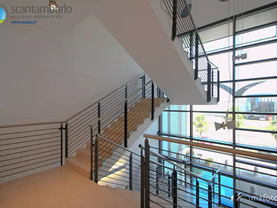 Immagine 9 di Negozio in affitto  a Treviso