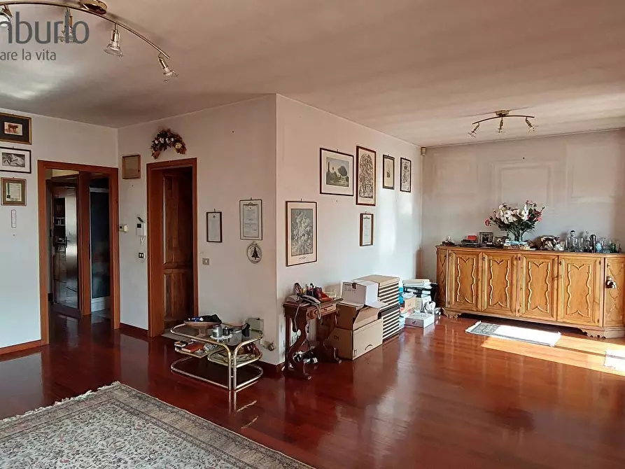 Immagine 2 di Appartamento in vendita  a Treviso