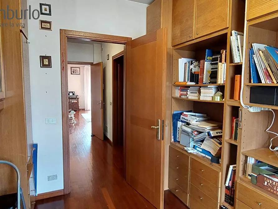 Immagine 13 di Appartamento in vendita  a Treviso