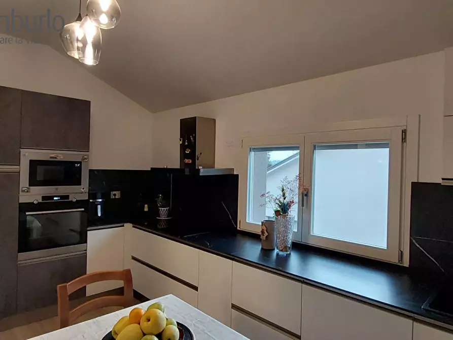 Immagine 6 di Casa semindipendente in vendita  a Carbonera