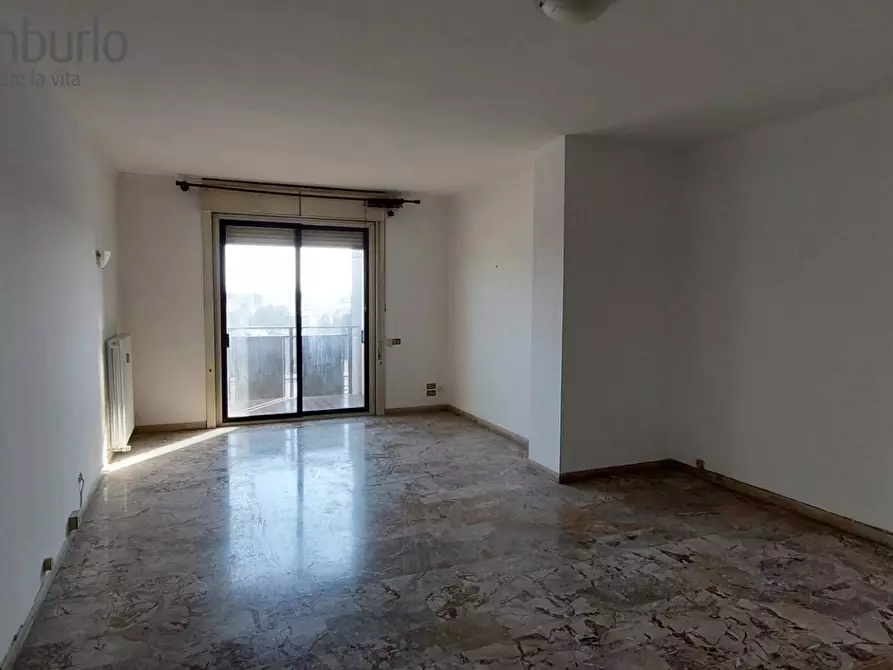 Immagine 2 di Appartamento in vendita  a Treviso