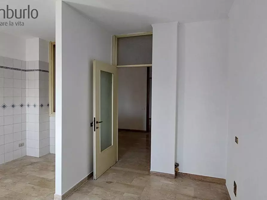 Immagine 10 di Appartamento in vendita  a Treviso