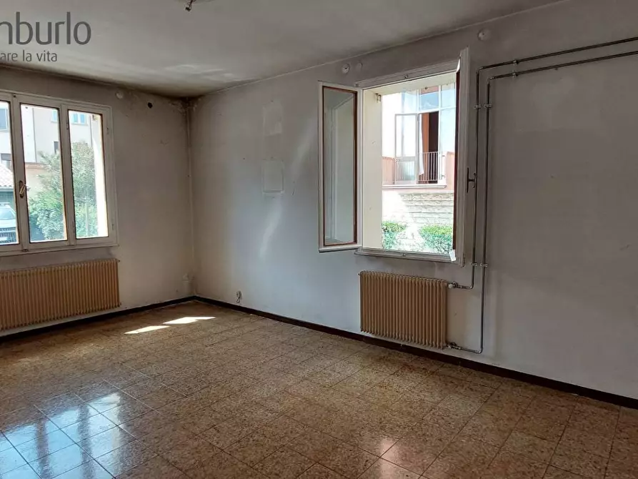 Immagine 9 di Appartamento in vendita  a Treviso