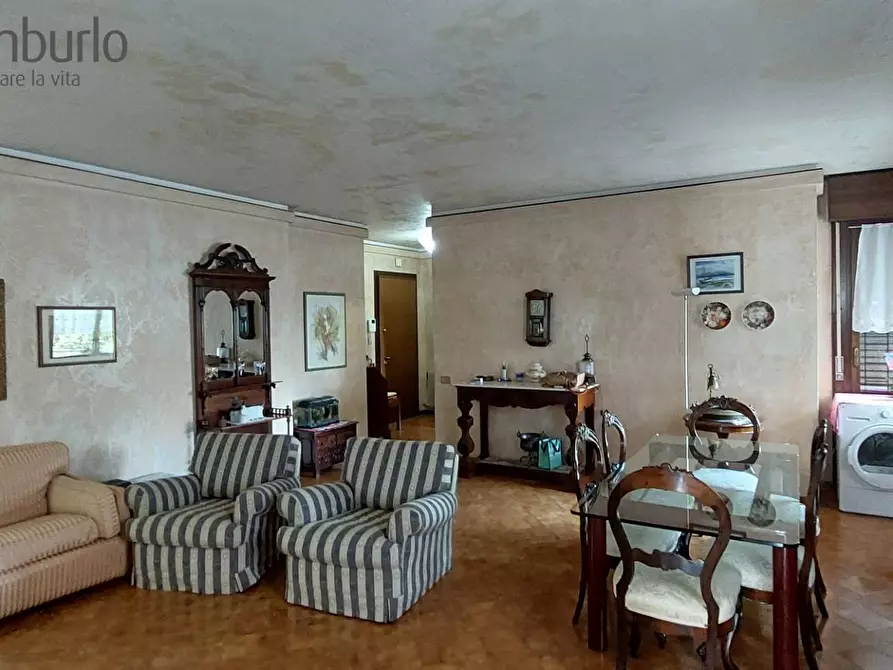 Immagine 7 di Appartamento in vendita  a Treviso