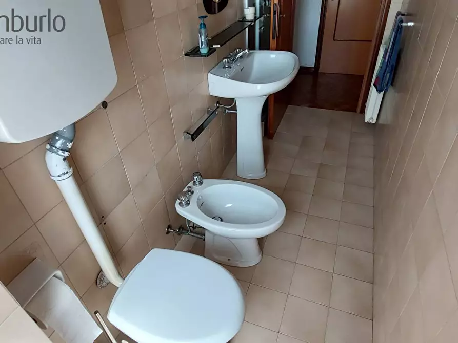 Immagine 17 di Appartamento in vendita  a Treviso