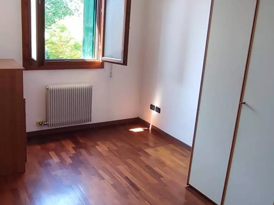 Immagine 2 di Appartamento in vendita  a Casier