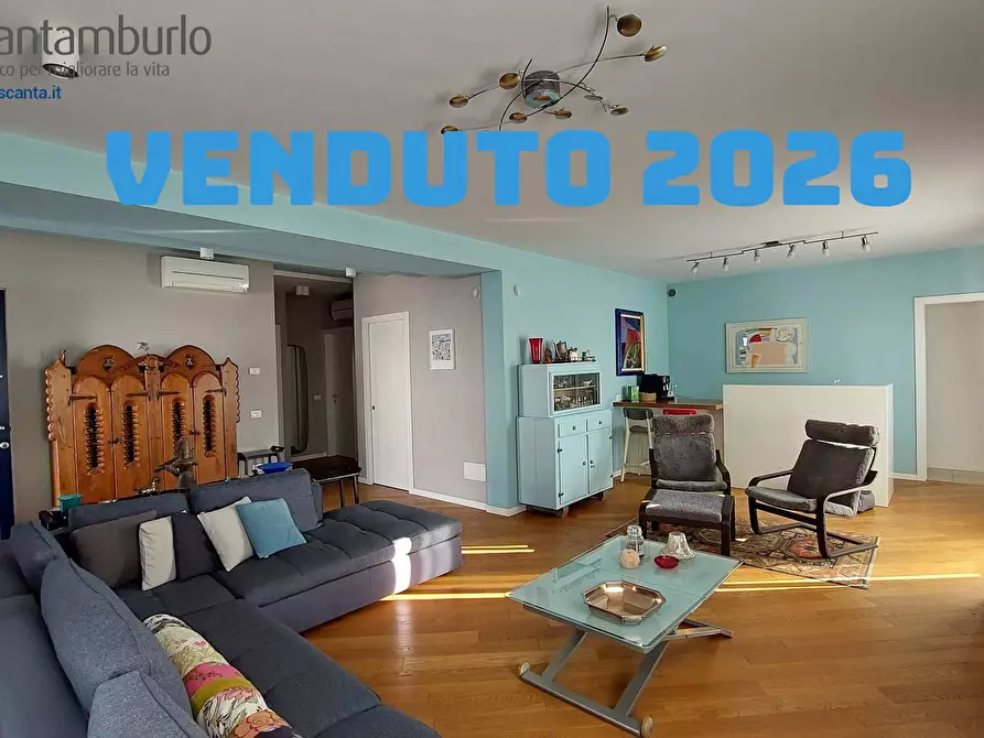 Immagine 1 di Casa indipendente in vendita  a Paese