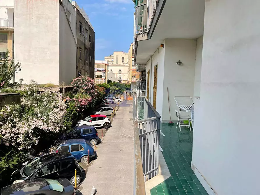 Immagine 1 di Appartamento in vendita  in via vesuvio a Torre Annunziata