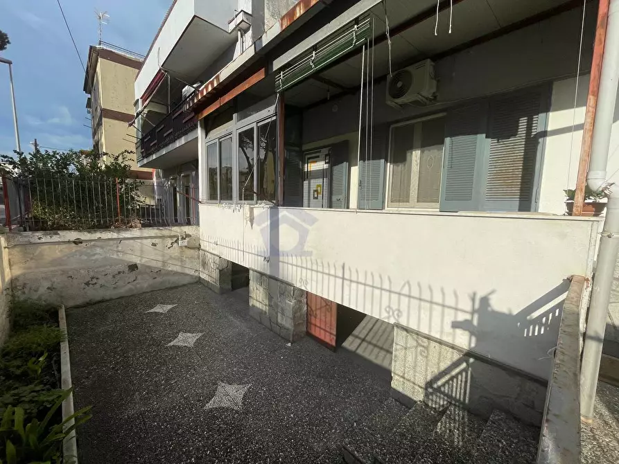 Immagine 11 di Villa in vendita  in via cuccurullo a Torre Annunziata