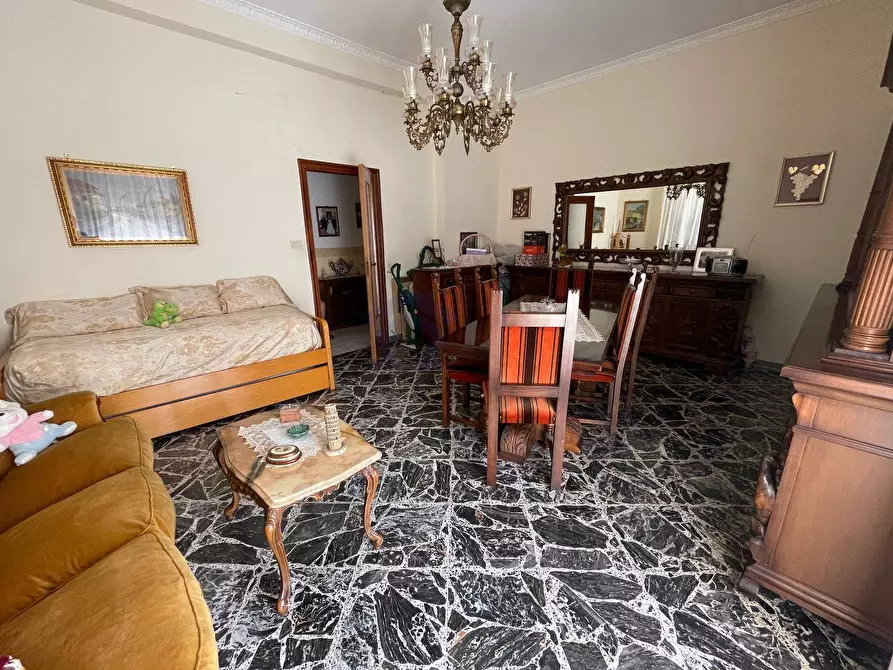 Immagine 34 di Villa in vendita  in via cuccurullo a Torre Annunziata