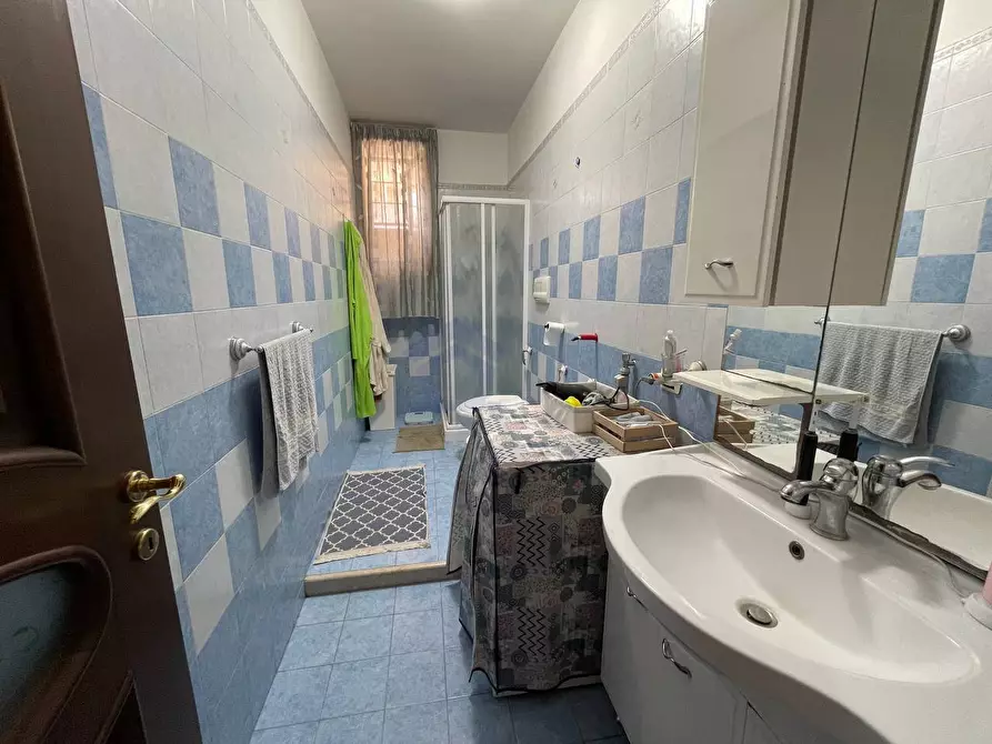 Immagine 47 di Villa in vendita  in via cuccurullo a Torre Annunziata