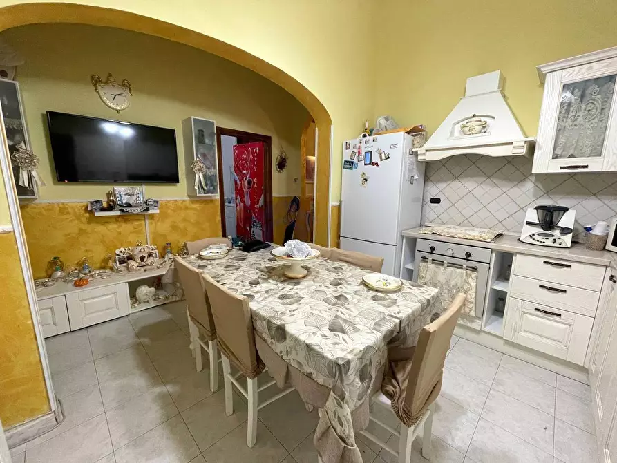 Immagine 5 di Appartamento in vendita  in via nazionale a Boscotrecase