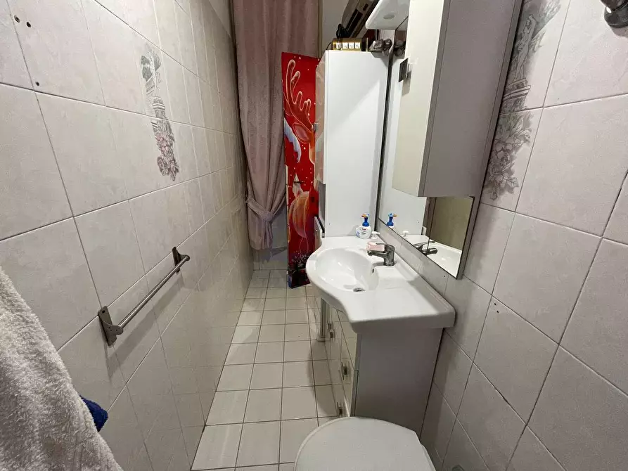 Immagine 11 di Appartamento in vendita  in via nazionale a Boscotrecase